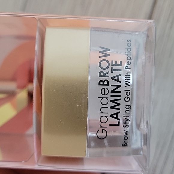 Grande Cosmetics Brow Laminate & Brow Brush - Picture 2 of 4